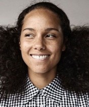 Alicia Keys: Makyaja Hayır Alicia Keys: Makyaja Hayır