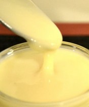Konsantre ve Yoğunlaştırılmış Süt Nedir? Konsantre ve Yoğunlaştırılmış Süt Nedir?