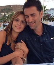 Bekir Aksoy ve Derya Çavuşoğlu Neden Boşandı? Bekir Aksoy ve Derya Çavuşoğlu Neden Boşandı?