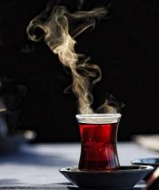Demli Çay İçmek Zararlı Mı? Demli Çay İçmek Zararlı Mı?