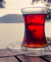 Soğuk Suyla Çay Demleme Tekniği Soğuk Suyla Çay Demleme Tekniği