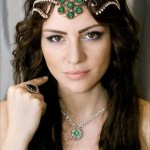 KINA GECELERI İCİN HURREM TACİ