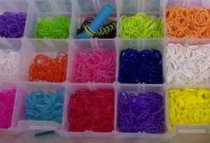 rainbowloomsetikucuklastikler